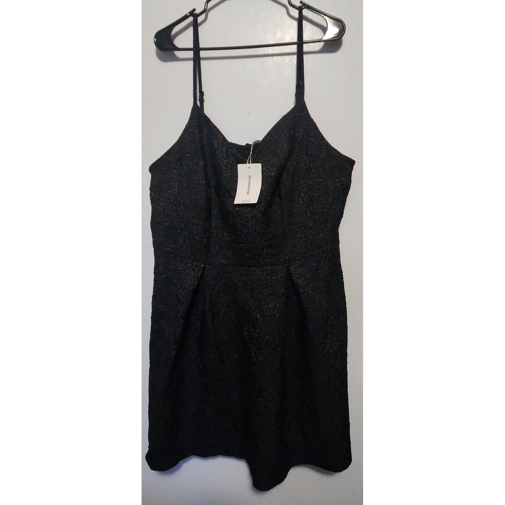 BLOOMCHIC, NWT, ADJUSTABLE STRAP, STRETCHY FIT & FLARE V-NECK PARTY DRESS Sz 18